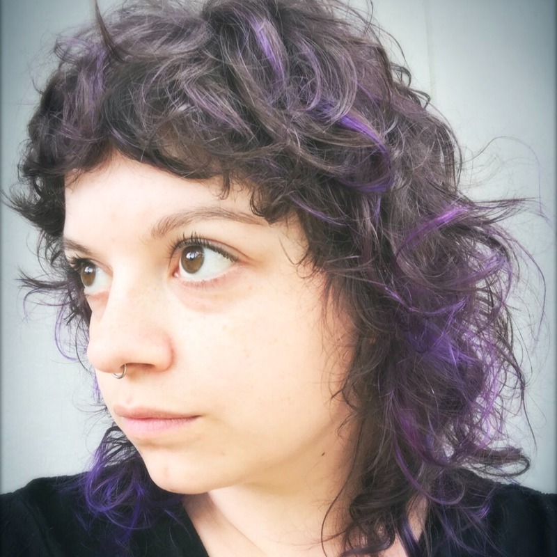 Luna Barber